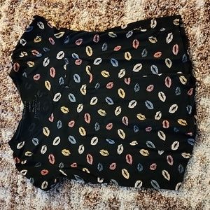 Torrid 2x classic fit t shirt lips kisses